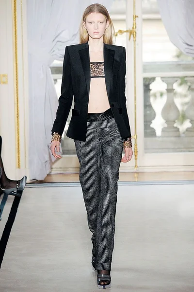 Look 24